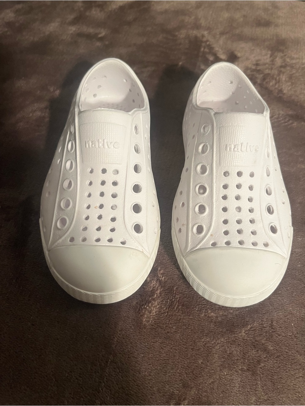 Native Kids Water Shoes Slip-On in White